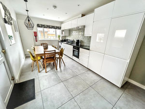 Photo 18- click for photo gallery